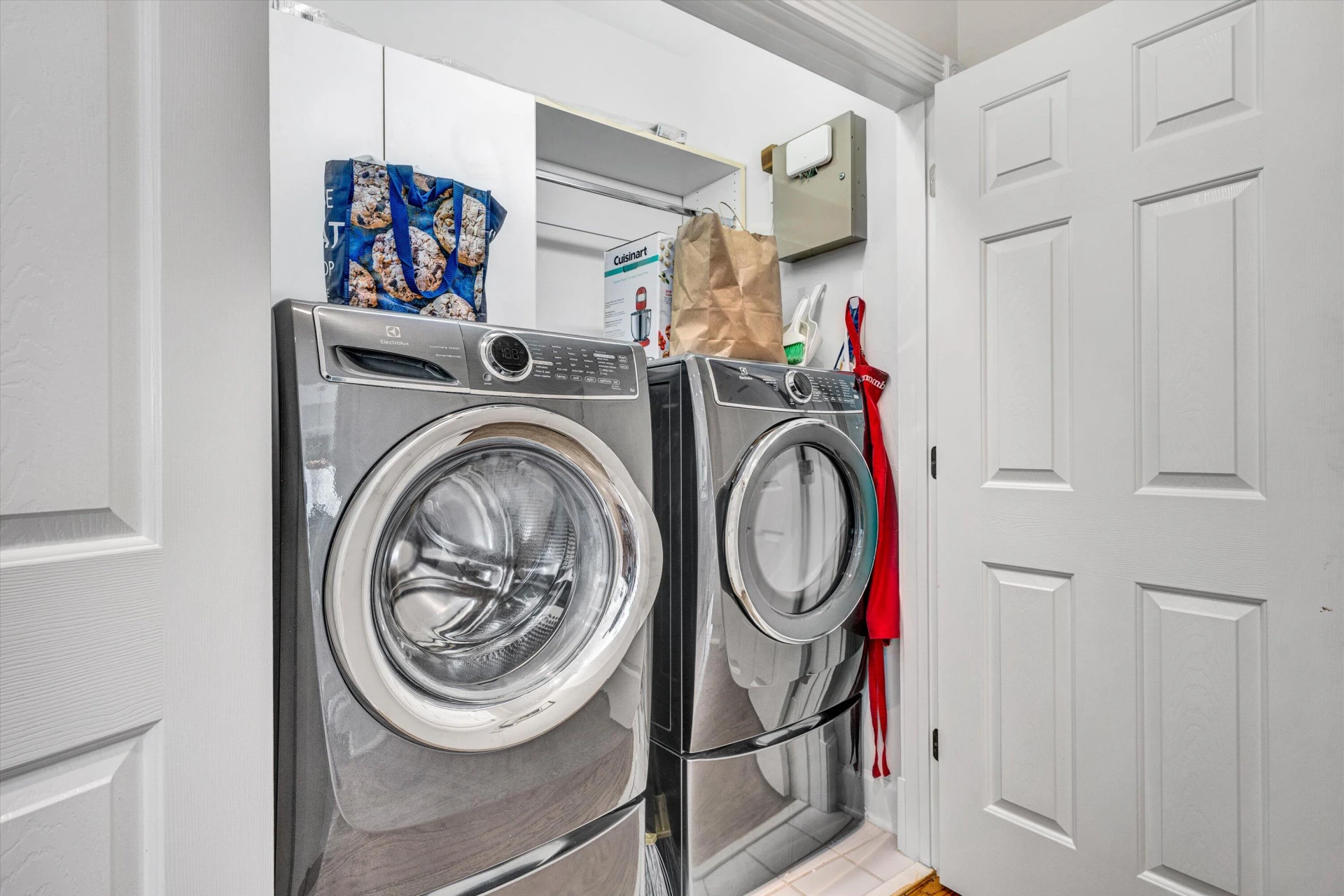 3362 Kingsbury CIR - Photo 23