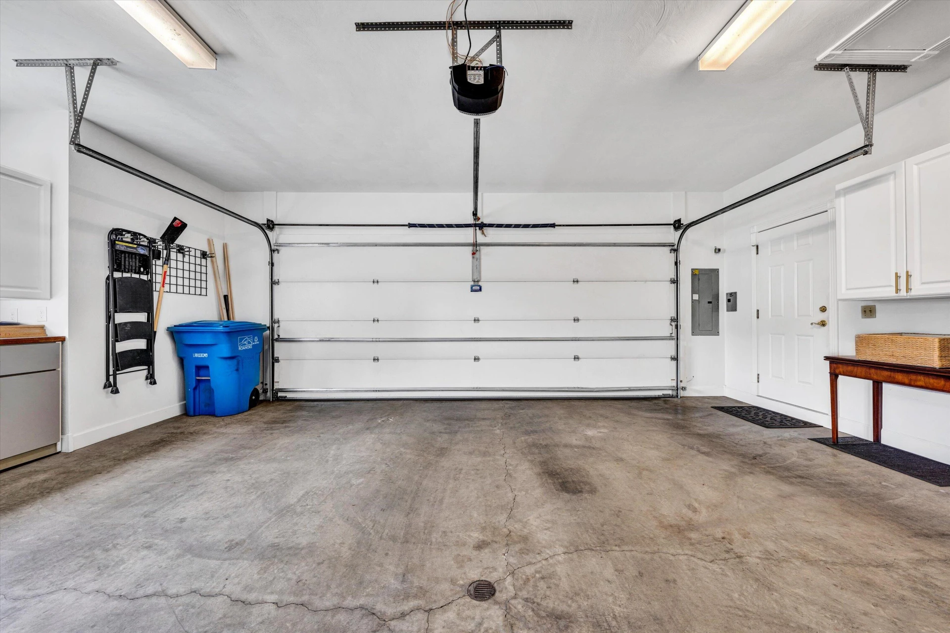 3362 Kingsbury CIR - Photo 25