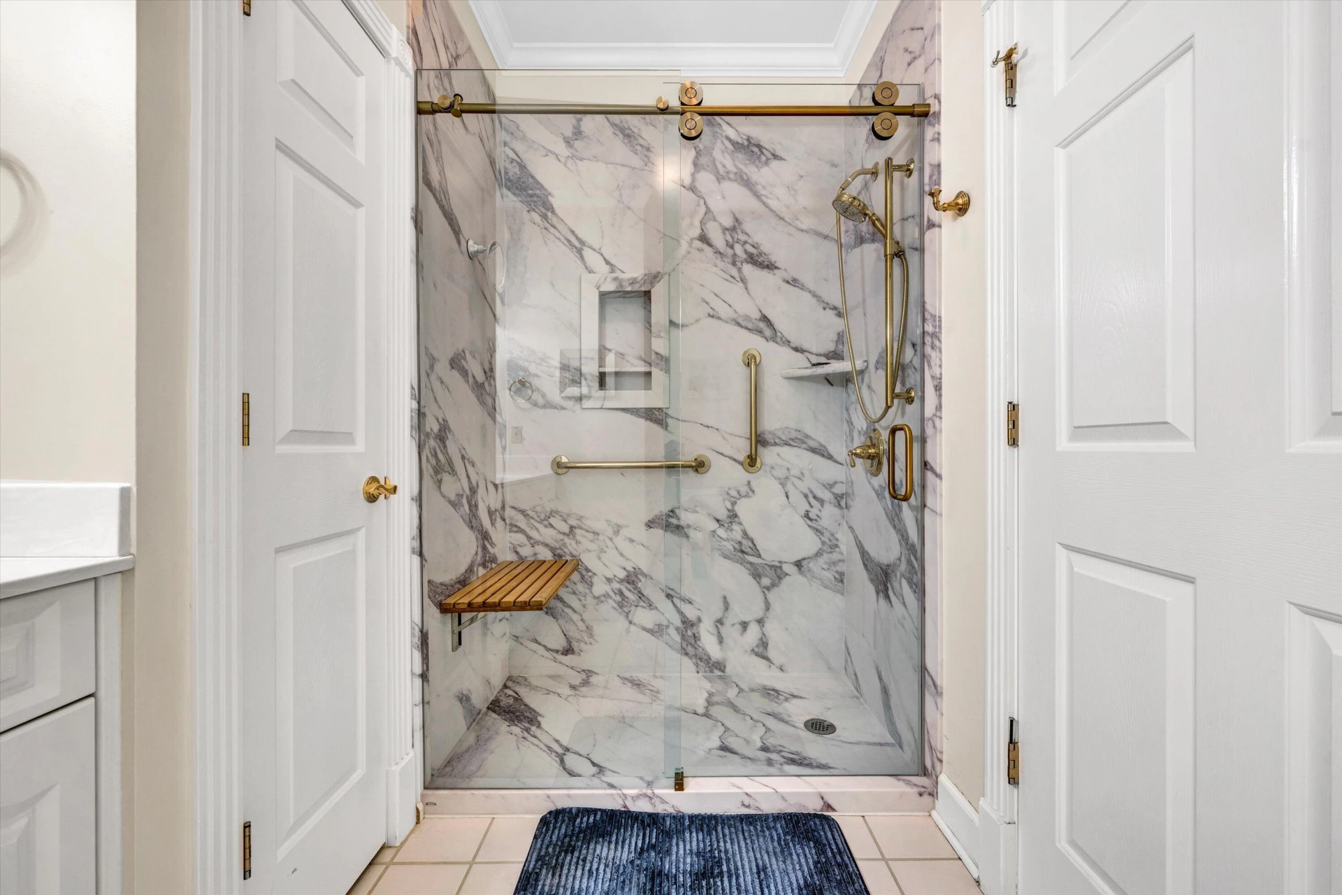 3362 Kingsbury CIR - Photo 30