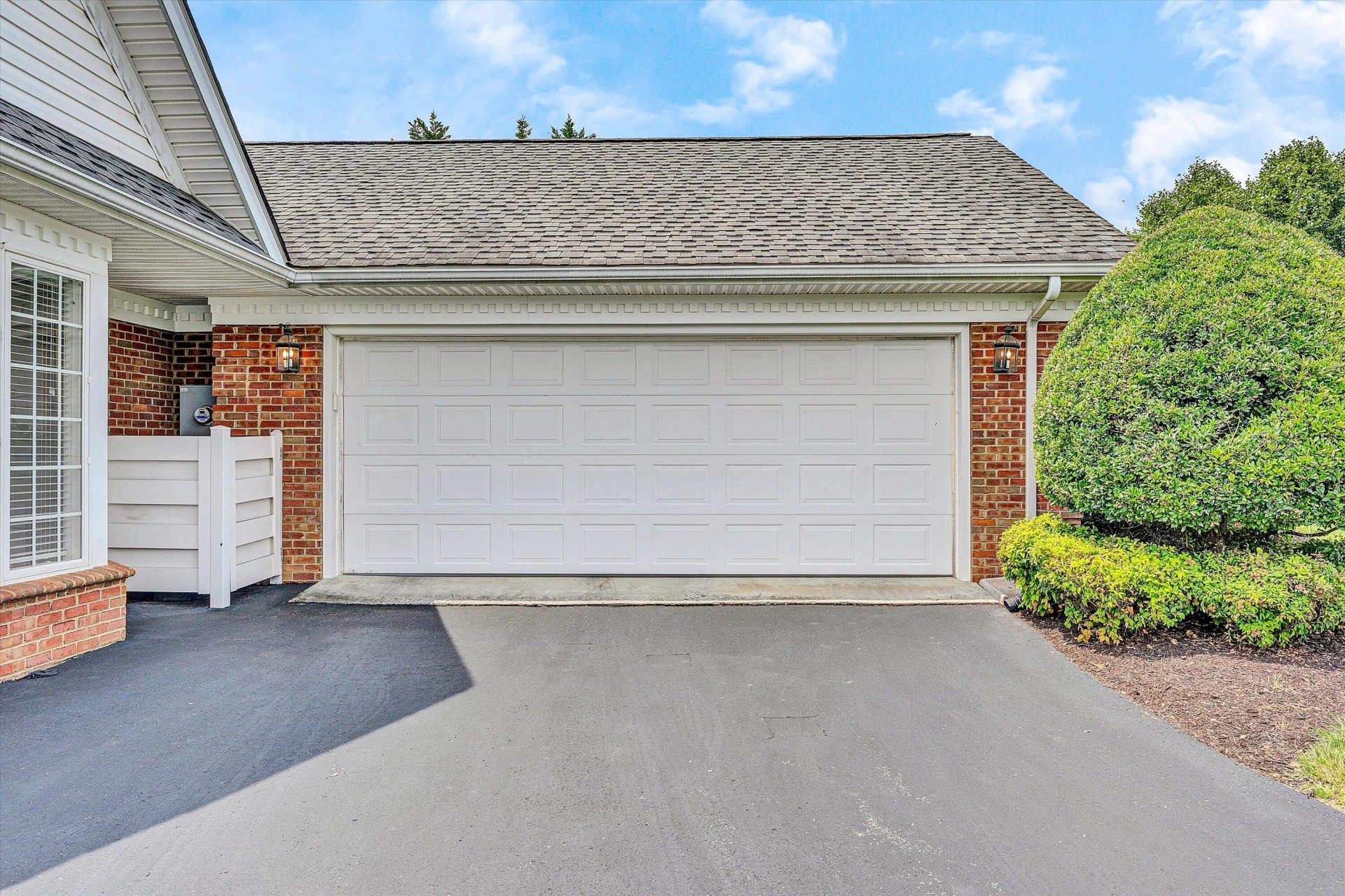 3362 Kingsbury CIR - Photo 6