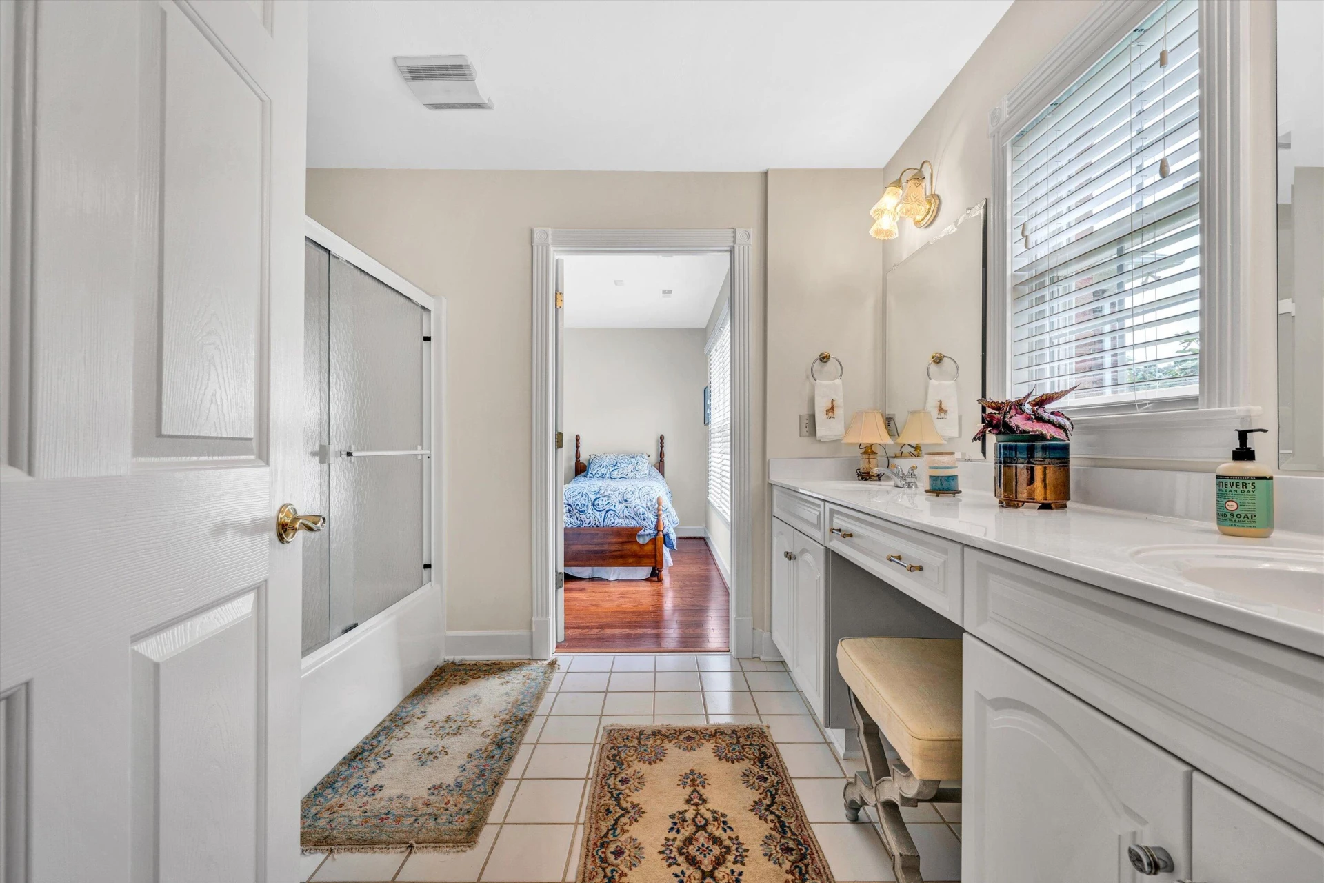 3362 Kingsbury CIR - Photo 46