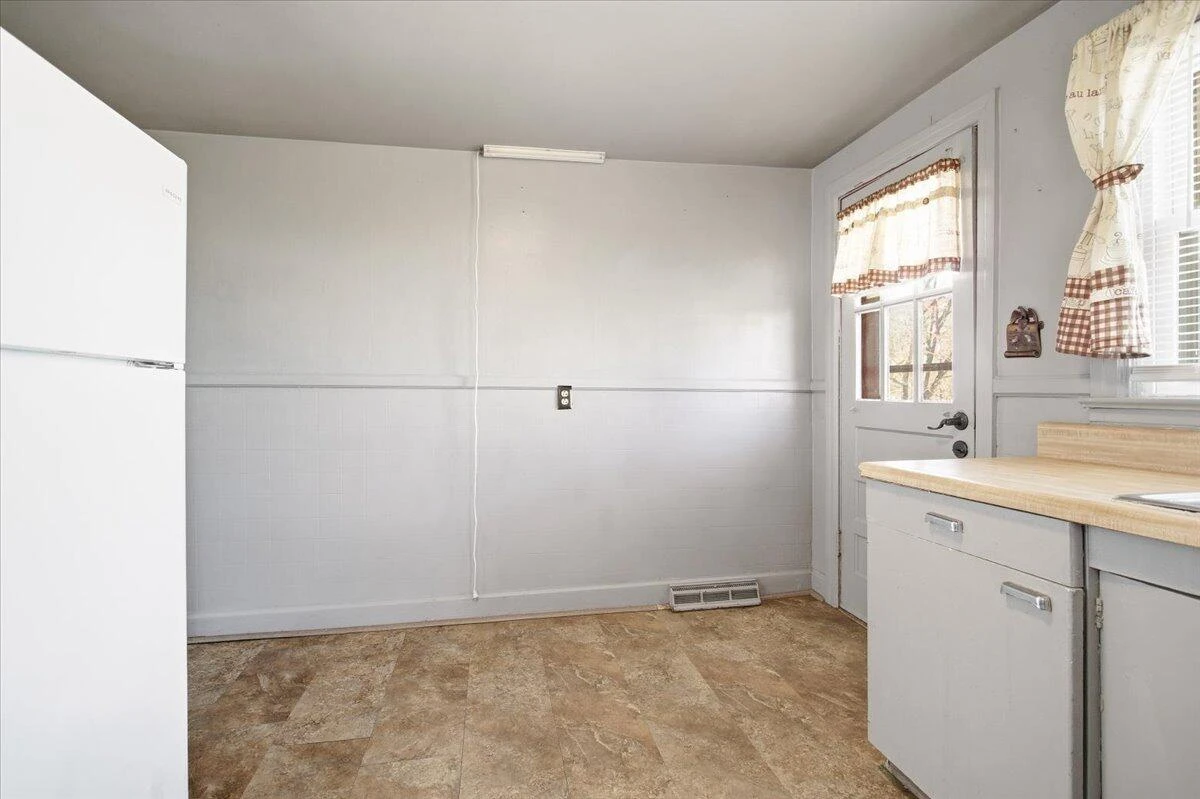 519 Bruffey ST - Photo 9