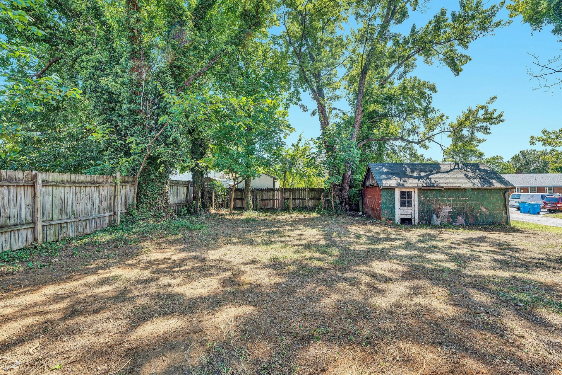2603 Chatham ST - Photo 32