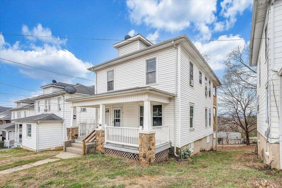1501 7th ST - Photo 4