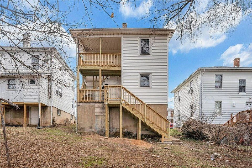 1501 7th ST - Photo 9