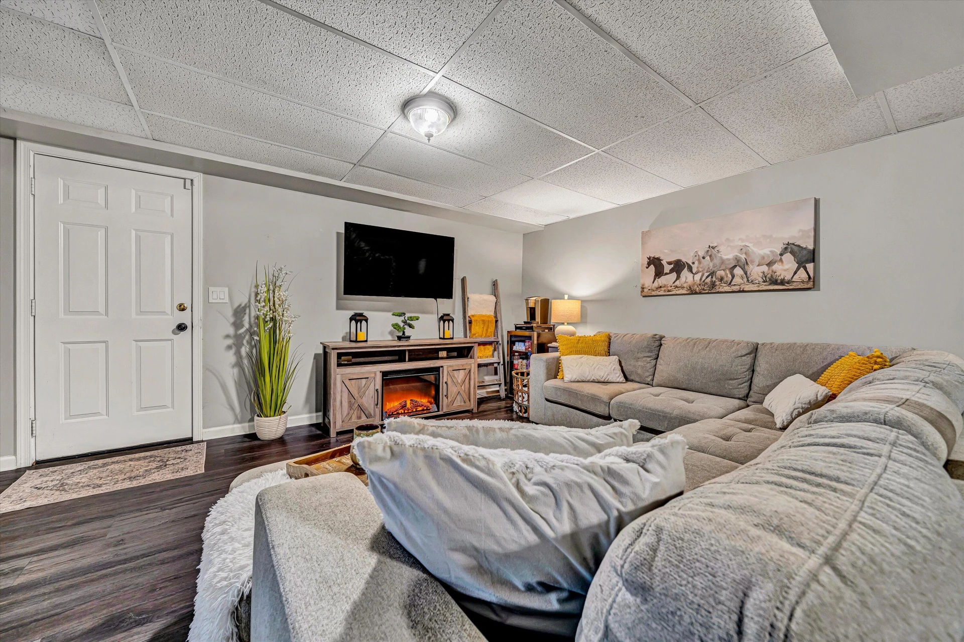 4070 Pitzer RD - Photo 18