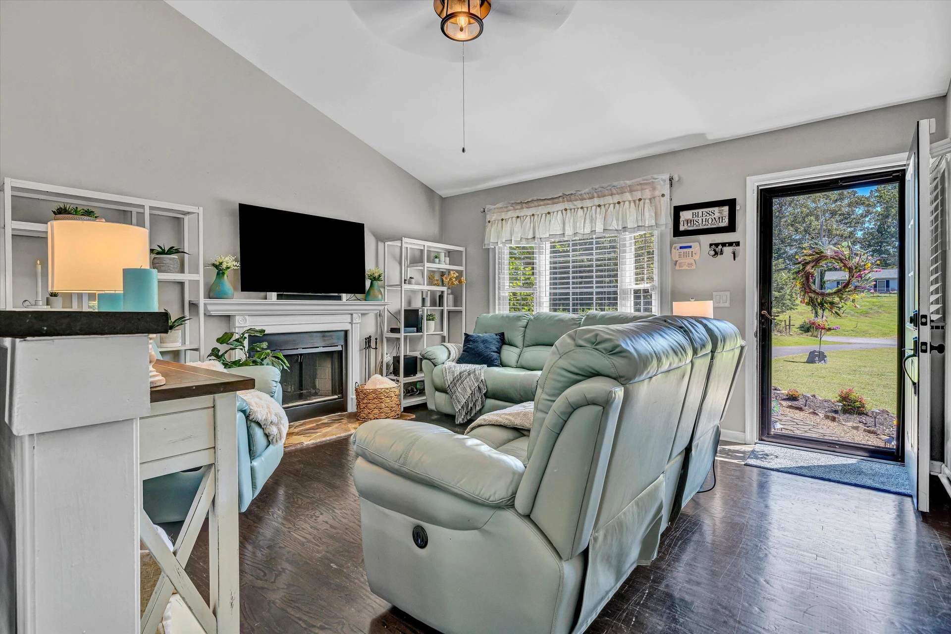 4070 Pitzer RD - Photo 6