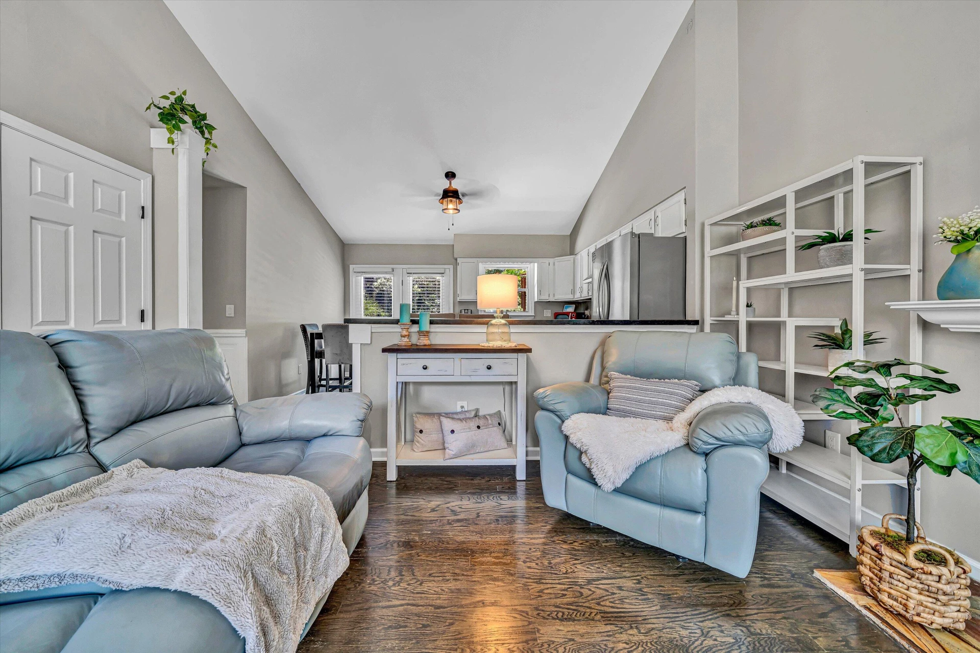 4070 Pitzer RD - Photo 7