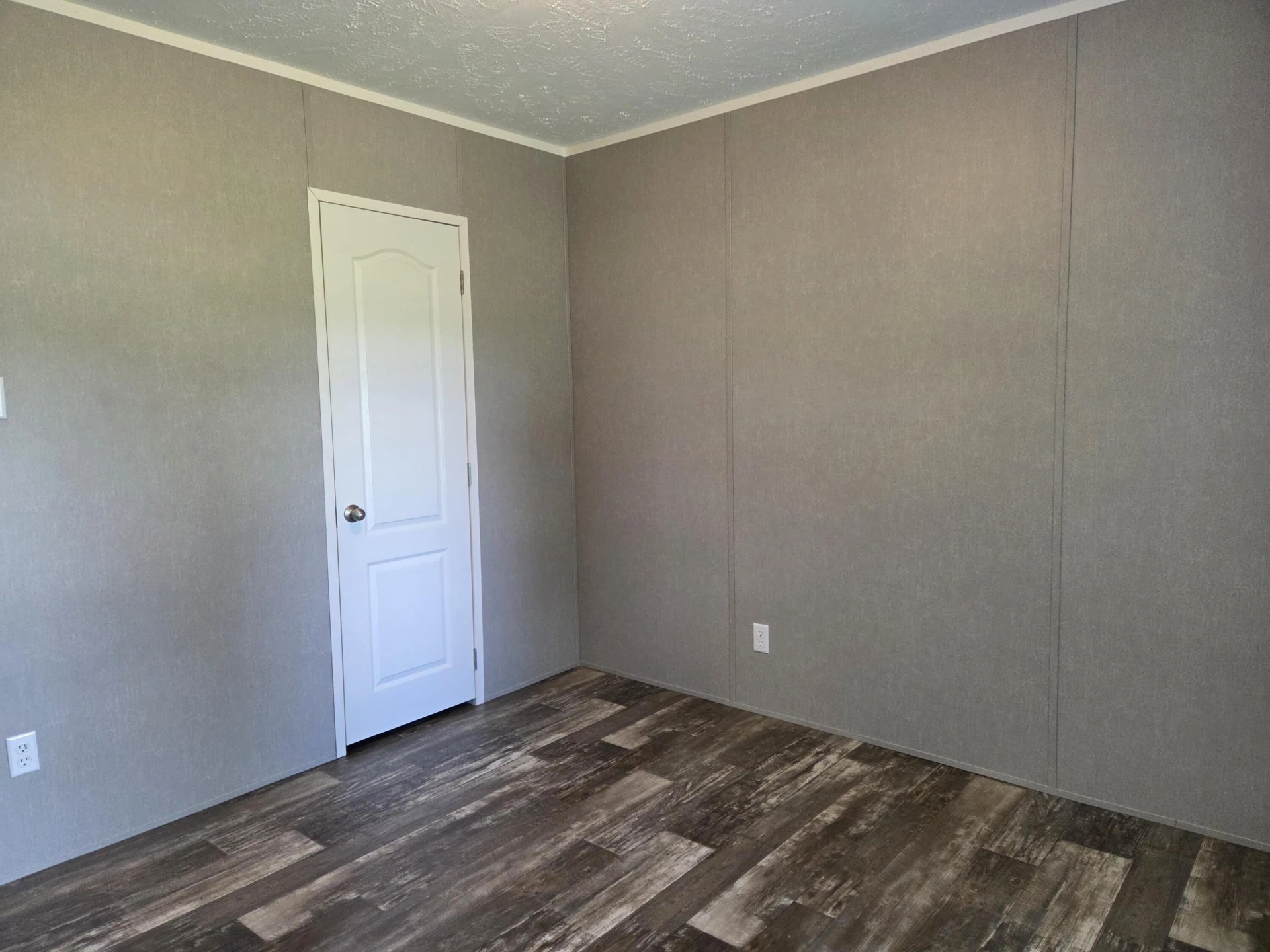 80 Boxwood DR - Photo 4