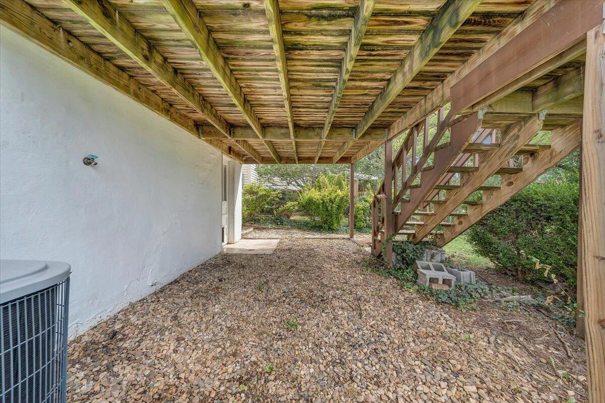 2324 Berkley AVE - Photo 57