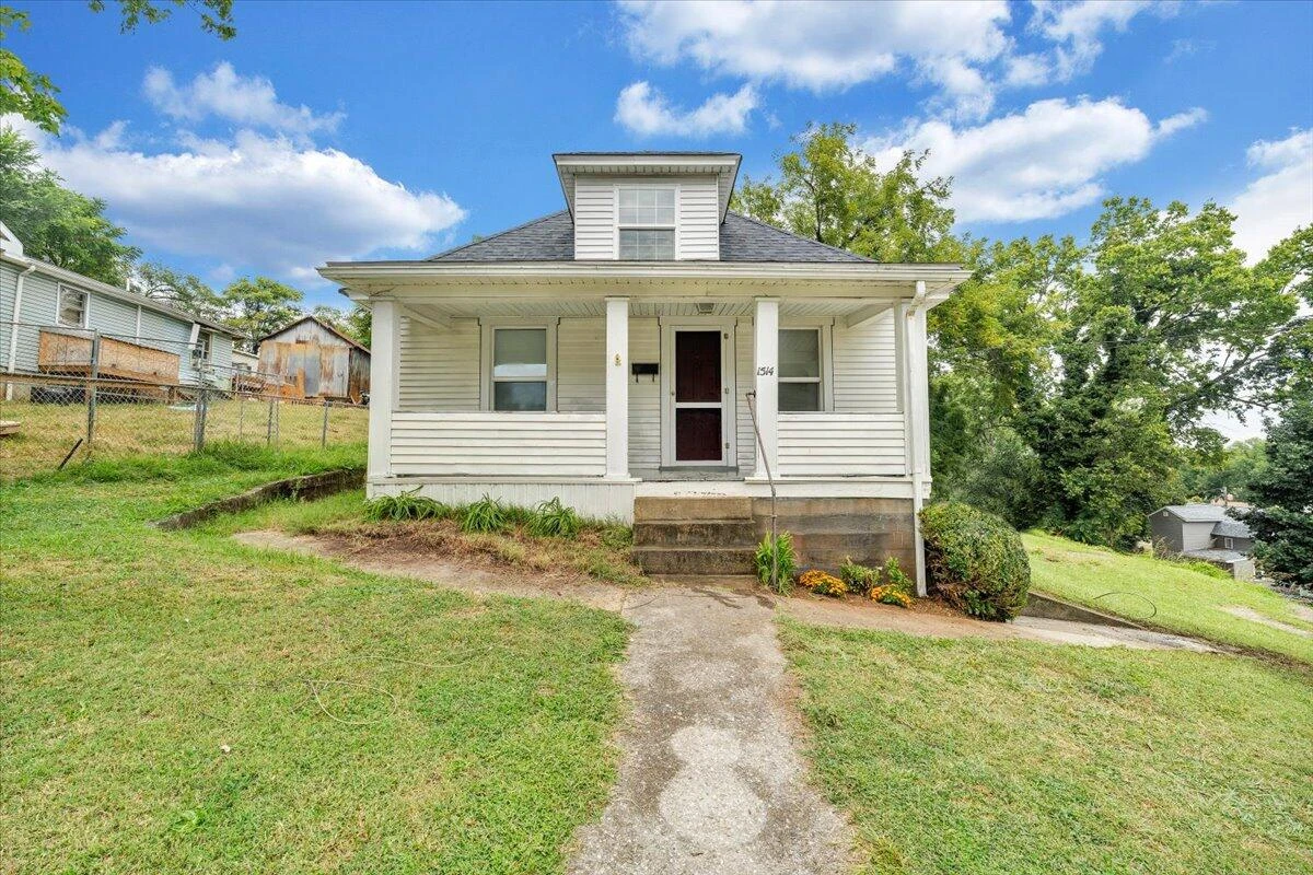 1514 Church AVE - Photo 14
