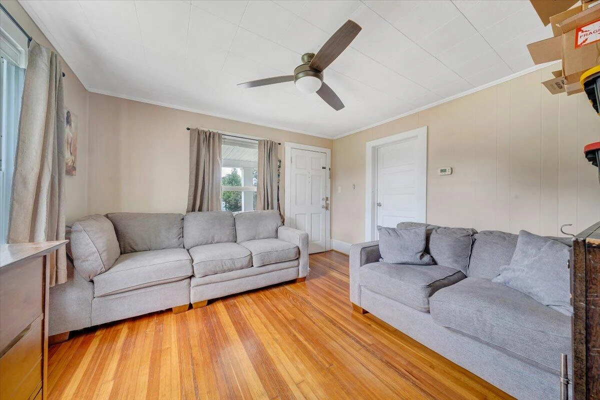 1514 Church AVE - Photo 2