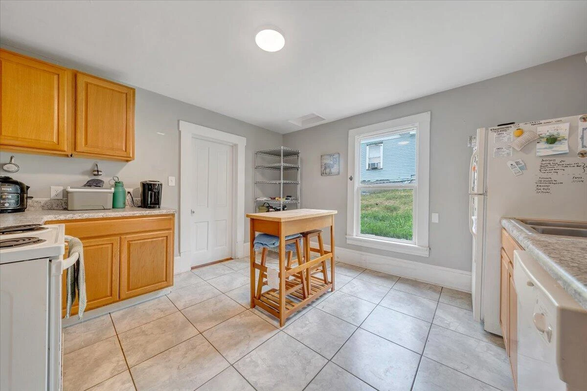 1514 Church AVE - Photo 6