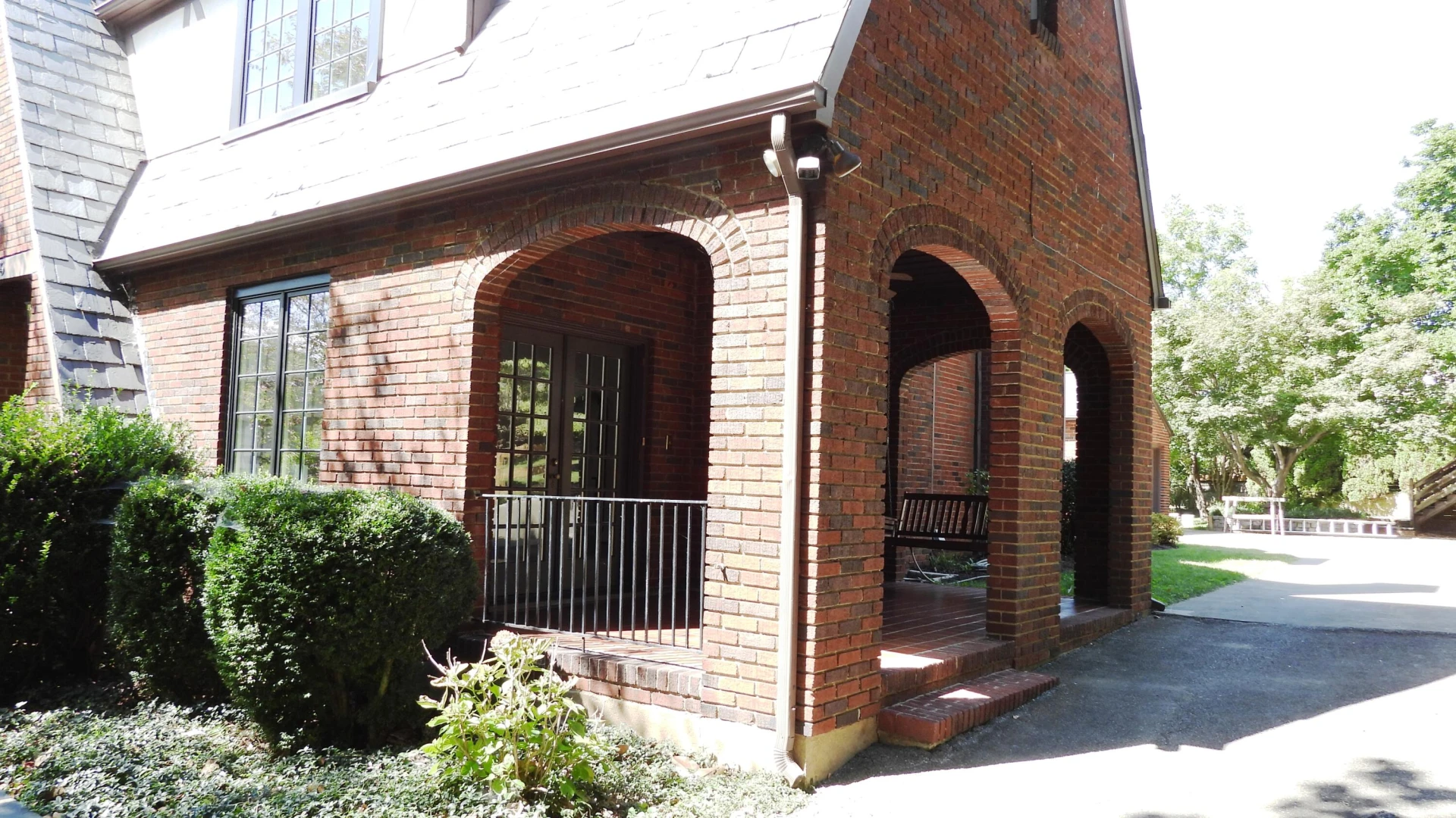 3235 Brightwood PL - Photo 9