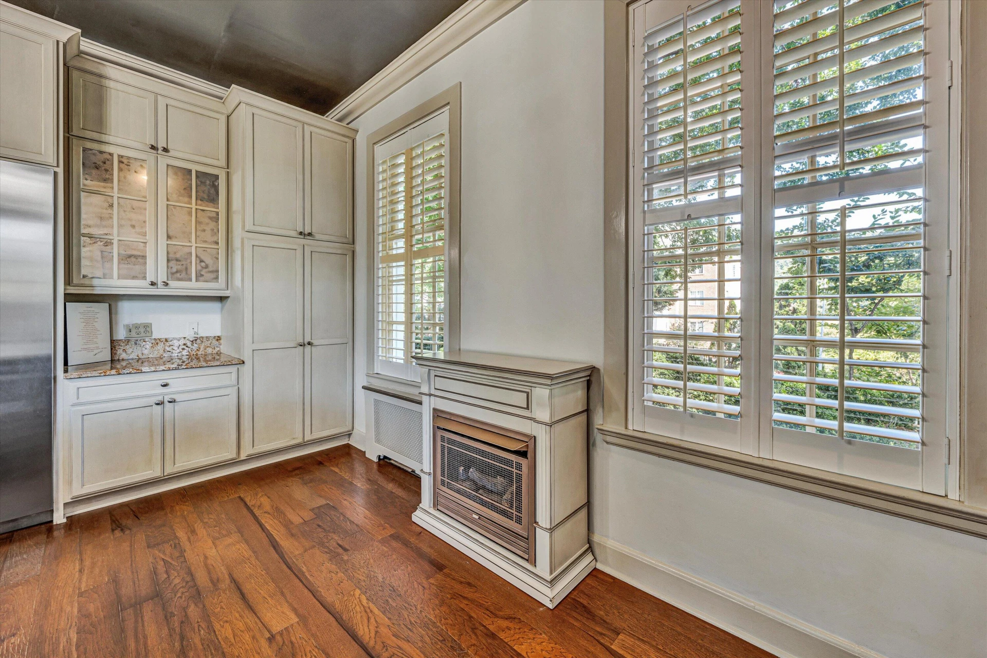 301 23rd ST - Photo 38