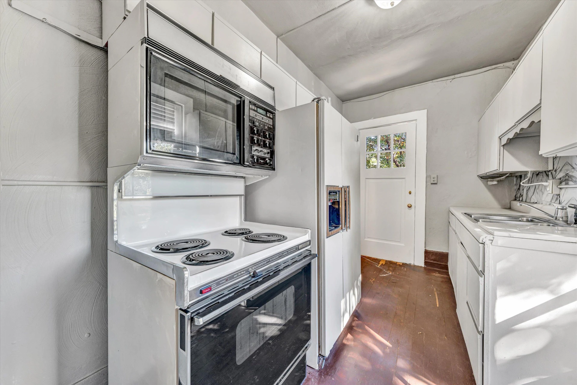 301 23rd ST - Photo 88