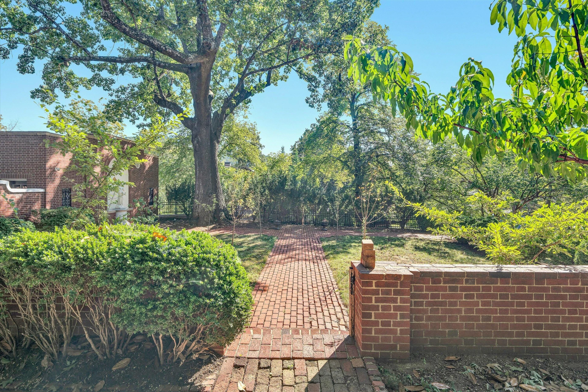 301 23rd ST - Photo 100