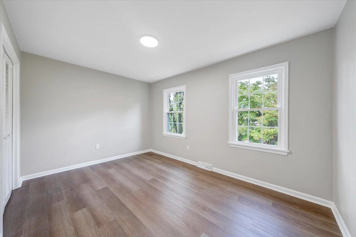 3311 Farmington DR - Photo 19