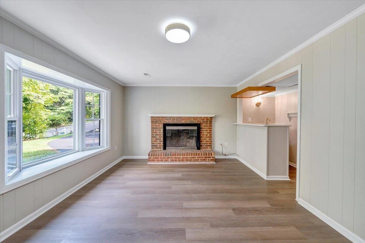 3311 Farmington DR - Photo 24
