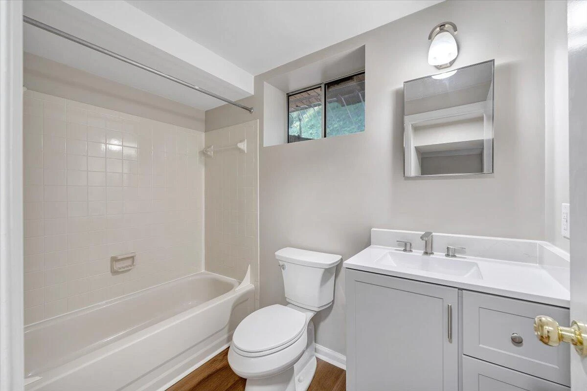 3311 Farmington DR - Photo 34