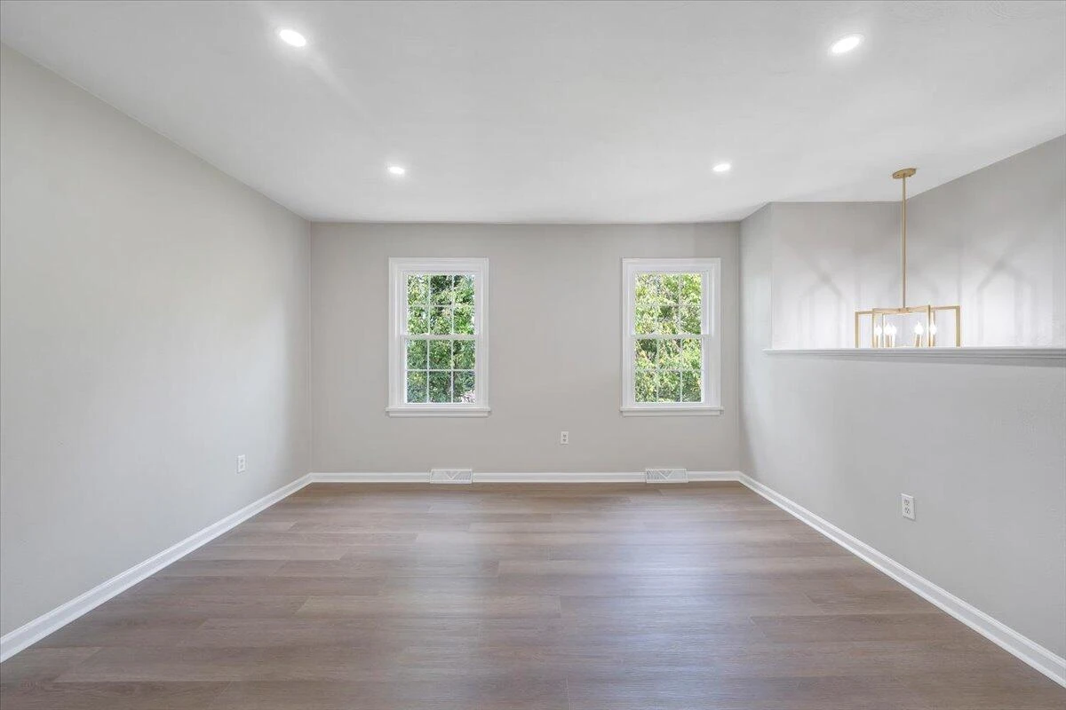 3311 Farmington DR - Photo 11