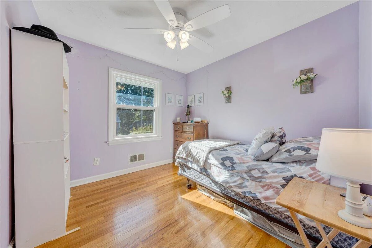 307 Deaner DR - Photo 10
