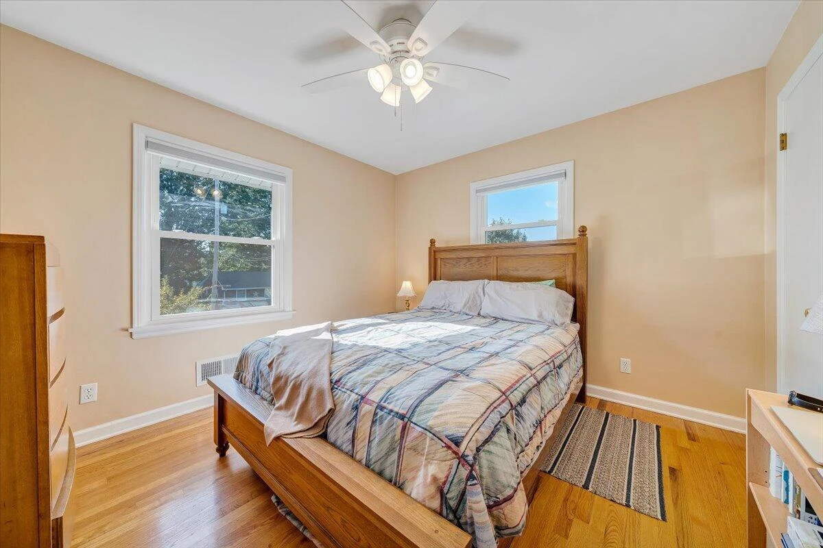 307 Deaner DR - Photo 15