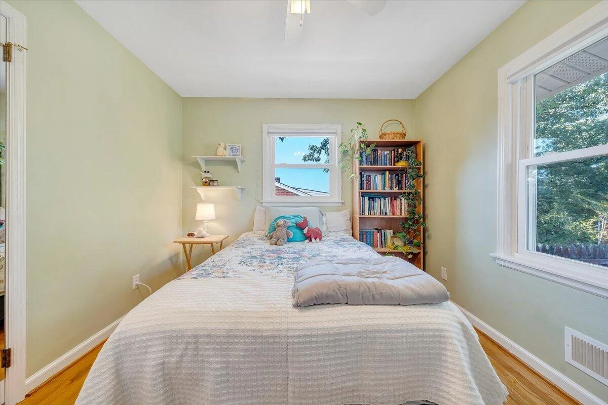 307 Deaner DR - Photo 18