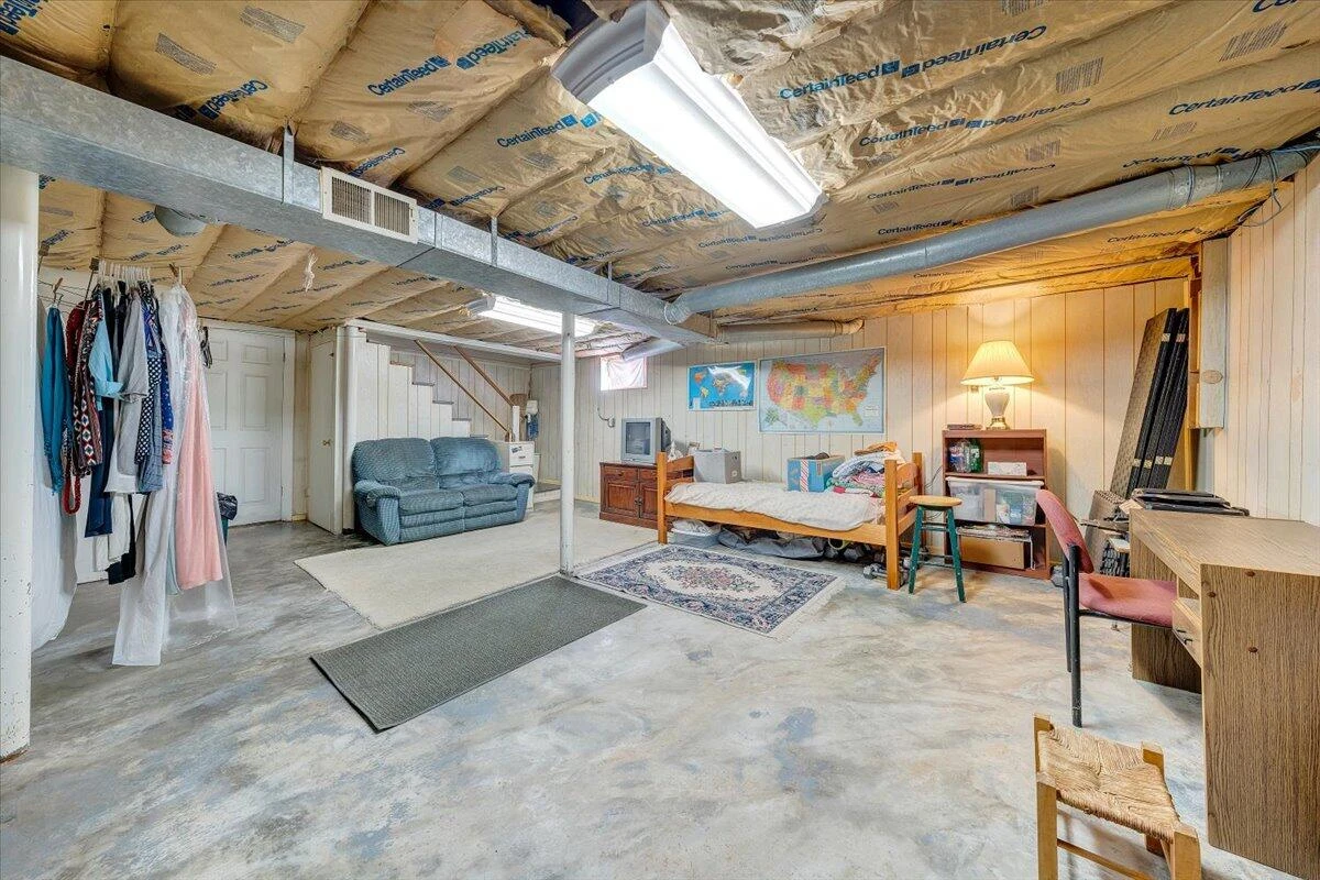 307 Deaner DR - Photo 19