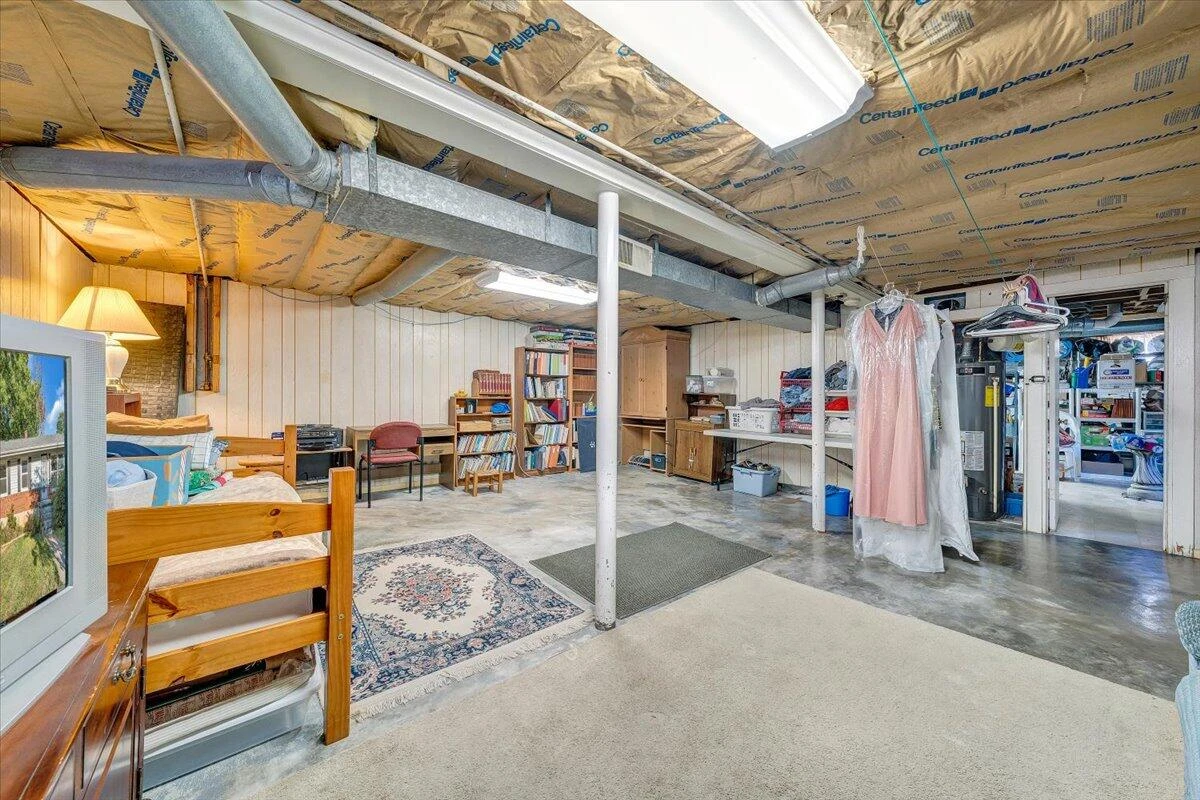 307 Deaner DR - Photo 20