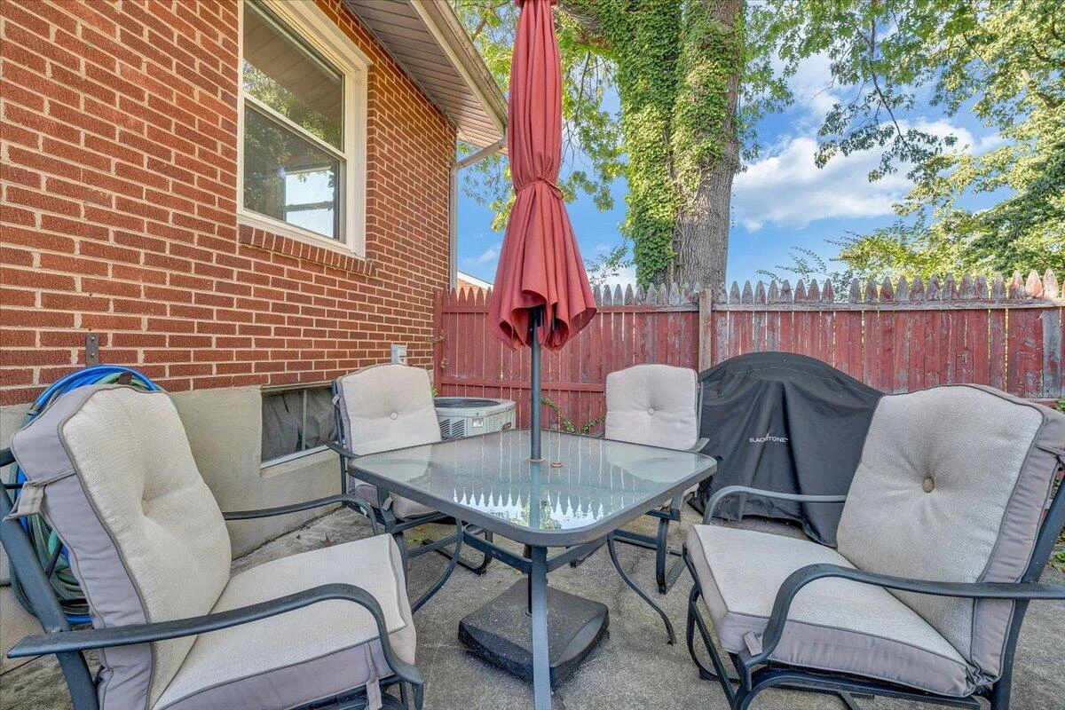 307 Deaner DR - Photo 24