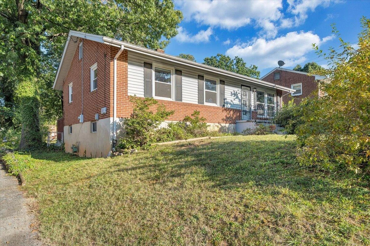 307 Deaner DR - Photo 27