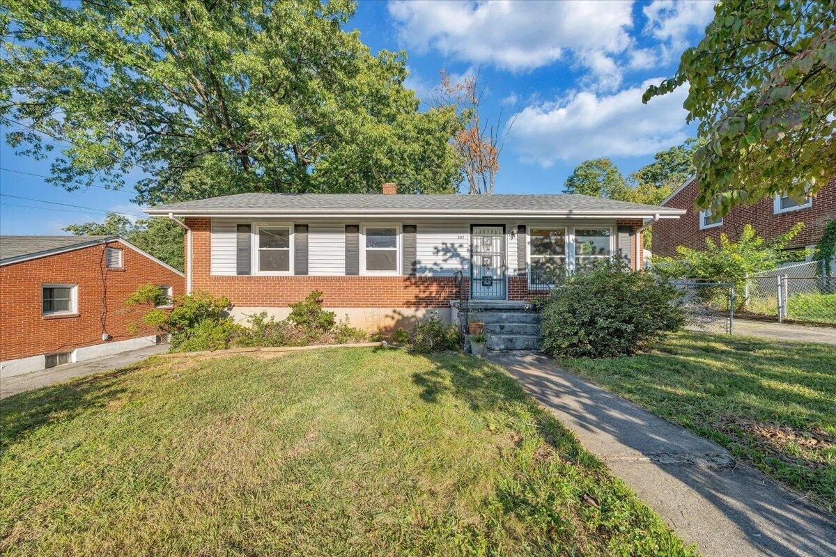 307 Deaner DR - Photo 30