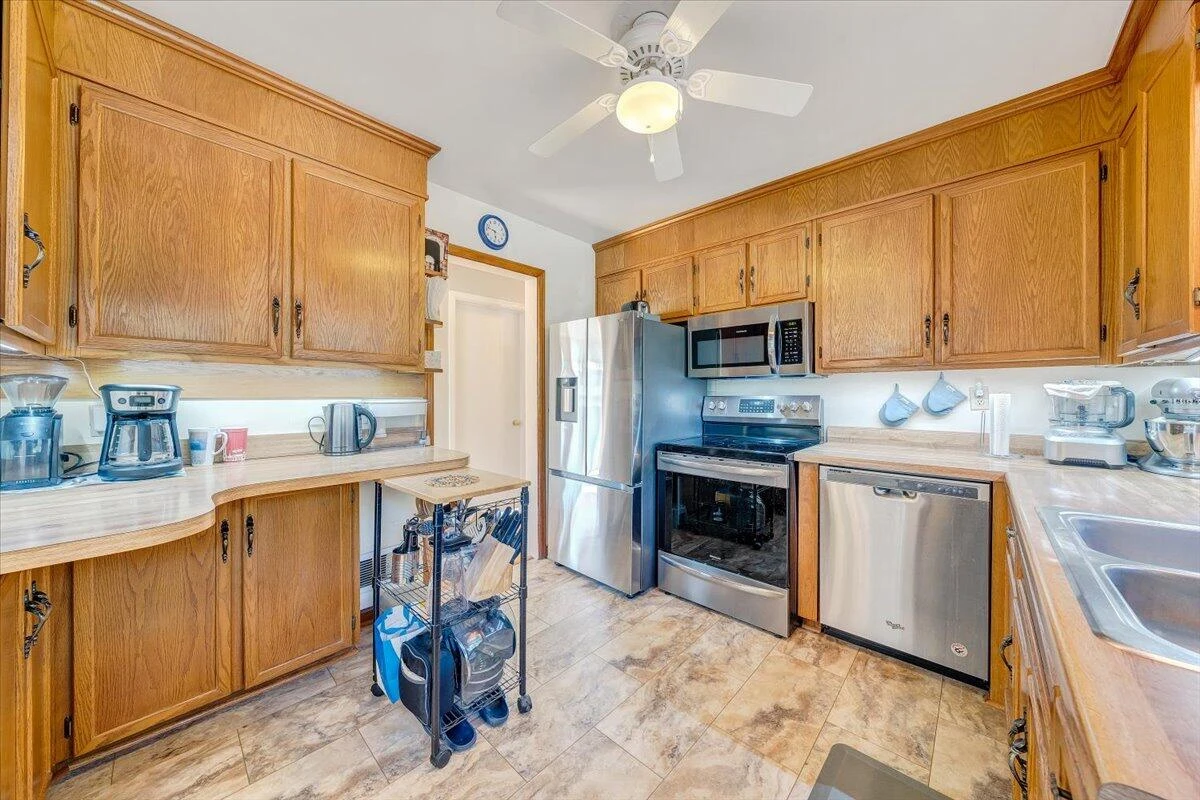 307 Deaner DR - Photo 9