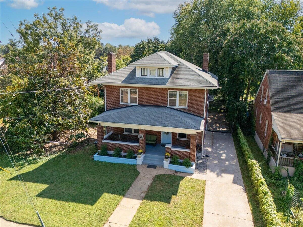 3402 Hillcrest AVE - Photo 32