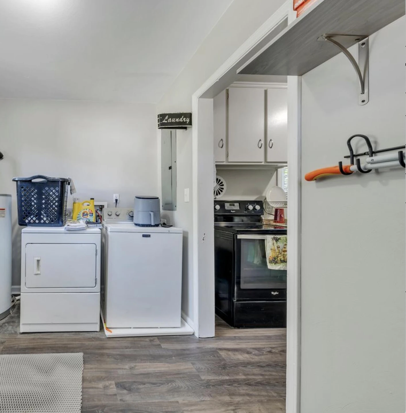 4027 Hershberger RD - Photo 11