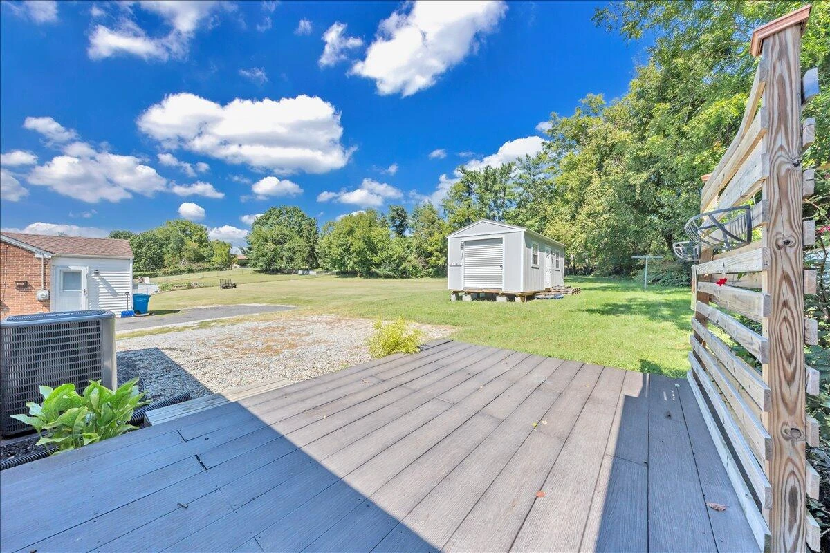 4027 Hershberger RD - Photo 12