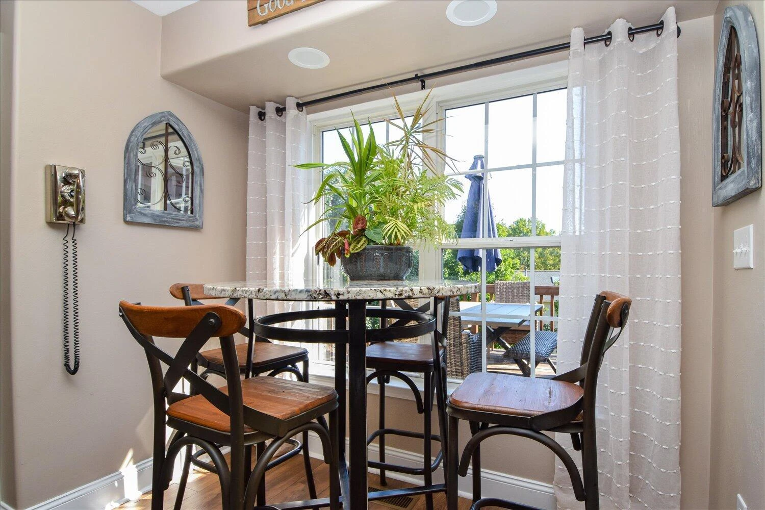 6065 Chagall DR - Photo 16