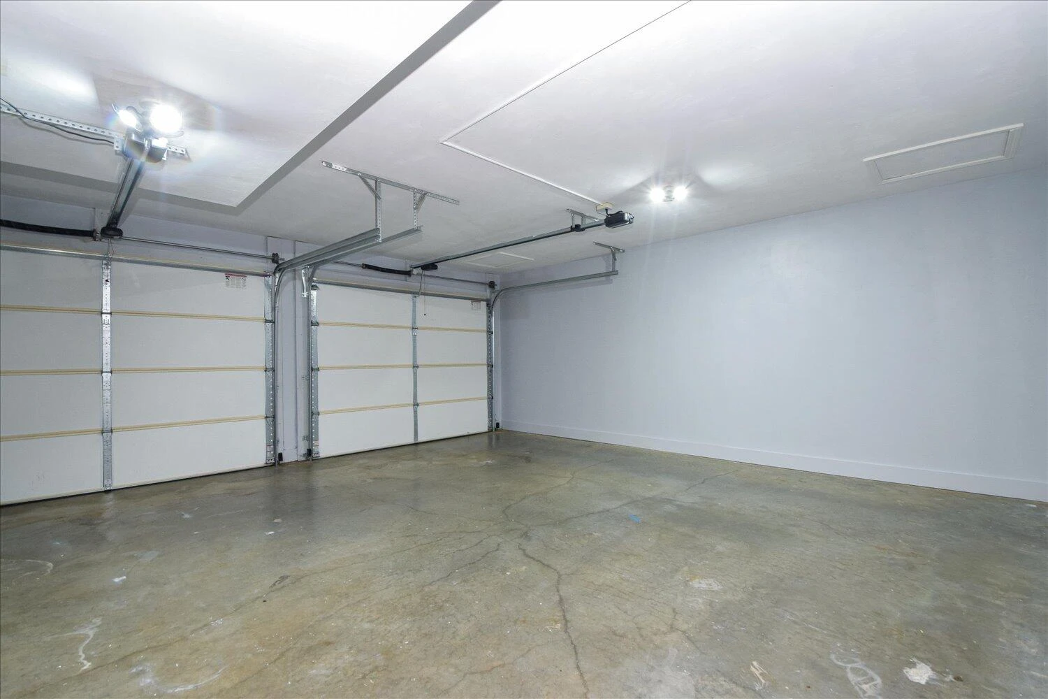 6065 Chagall DR - Photo 38
