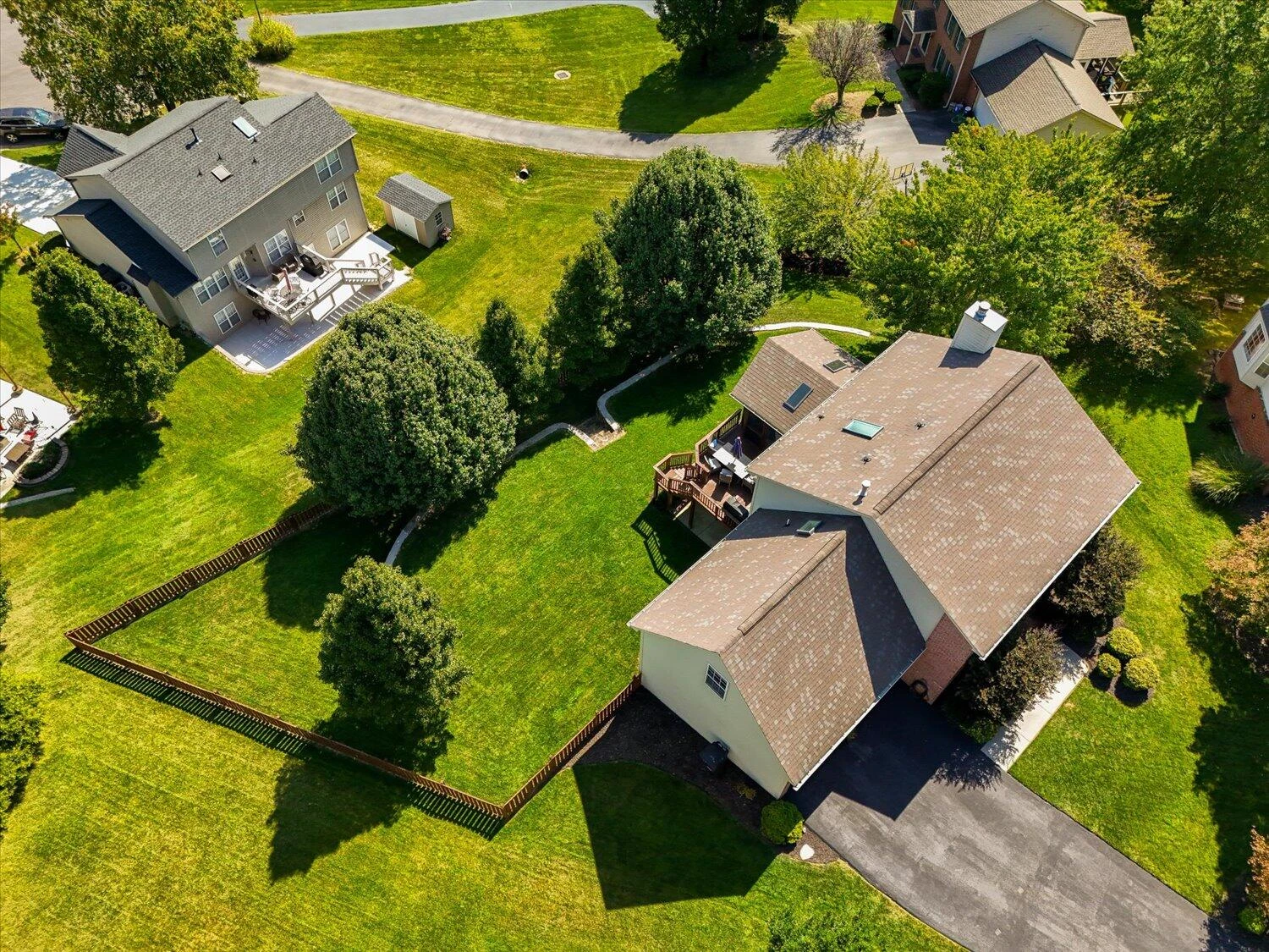 6065 Chagall DR - Photo 43