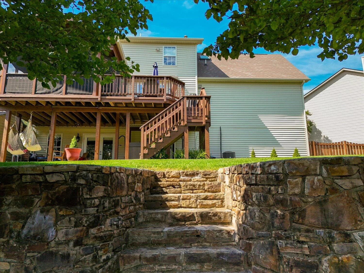 6065 Chagall DR - Photo 52