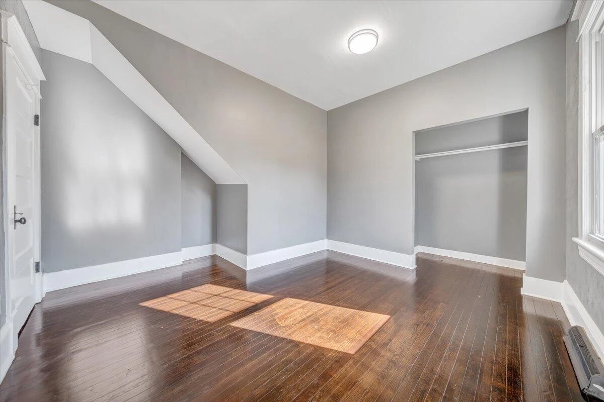 1008 11th ST - Photo 19