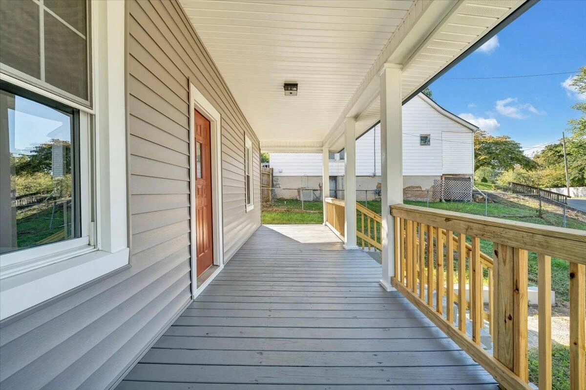 1008 11th ST - Photo 37