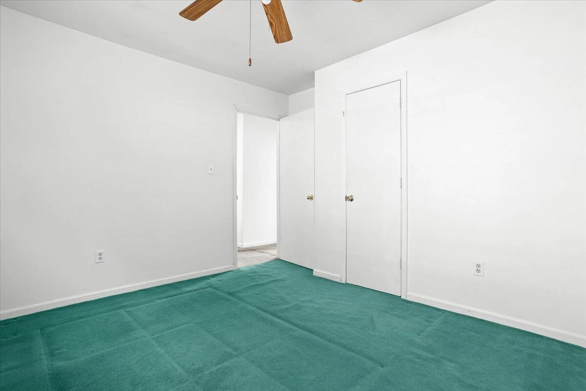 2102 Byrd AVE - Photo 13
