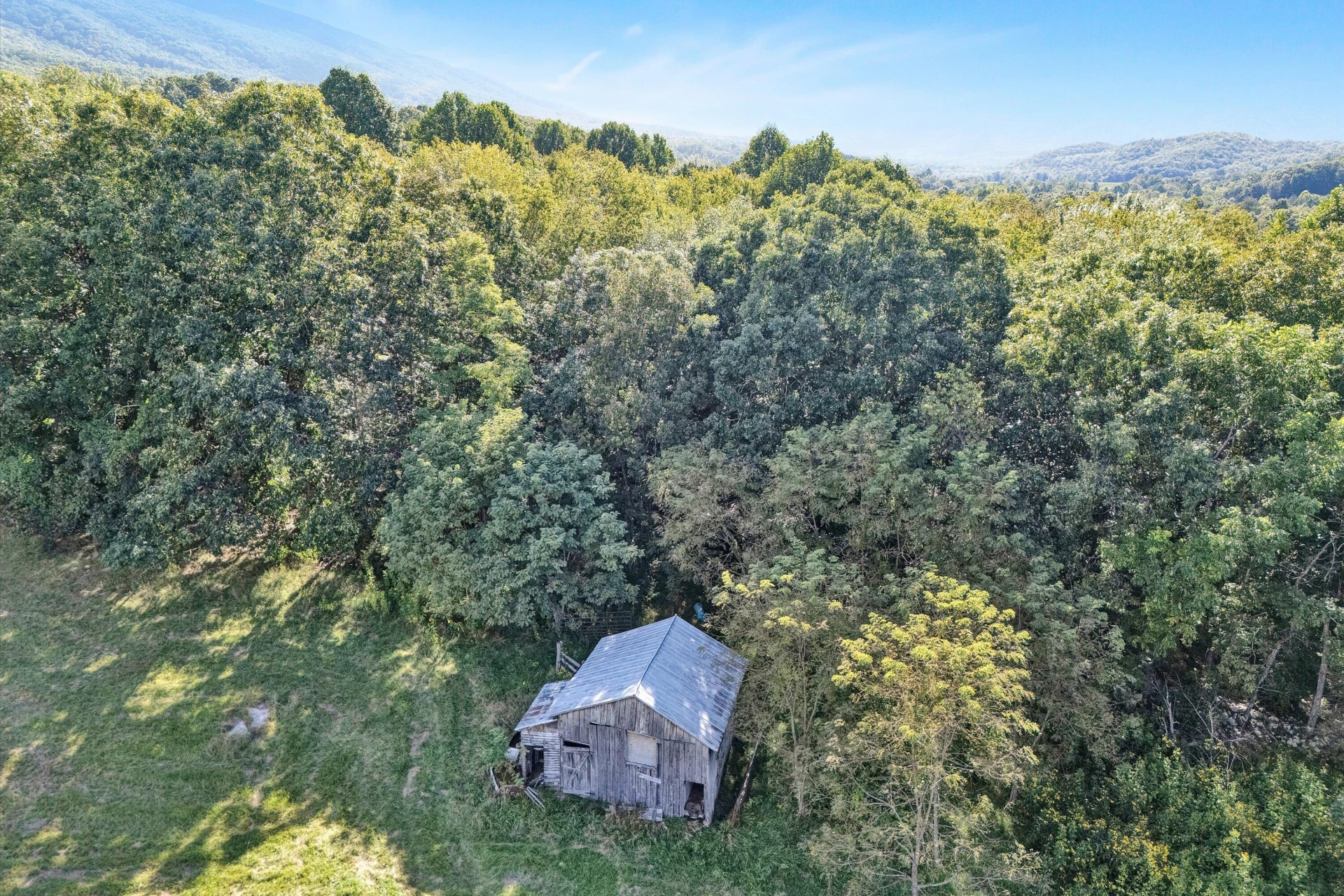 2816 Johns Creek RD - Photo 15