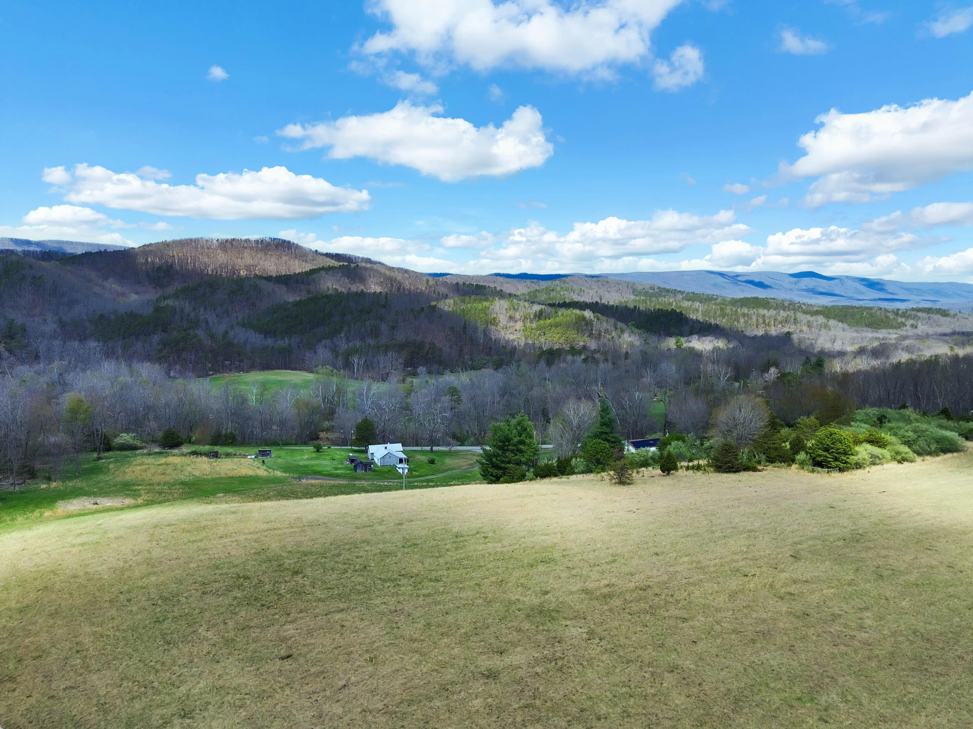2816 Johns Creek RD - Photo 44