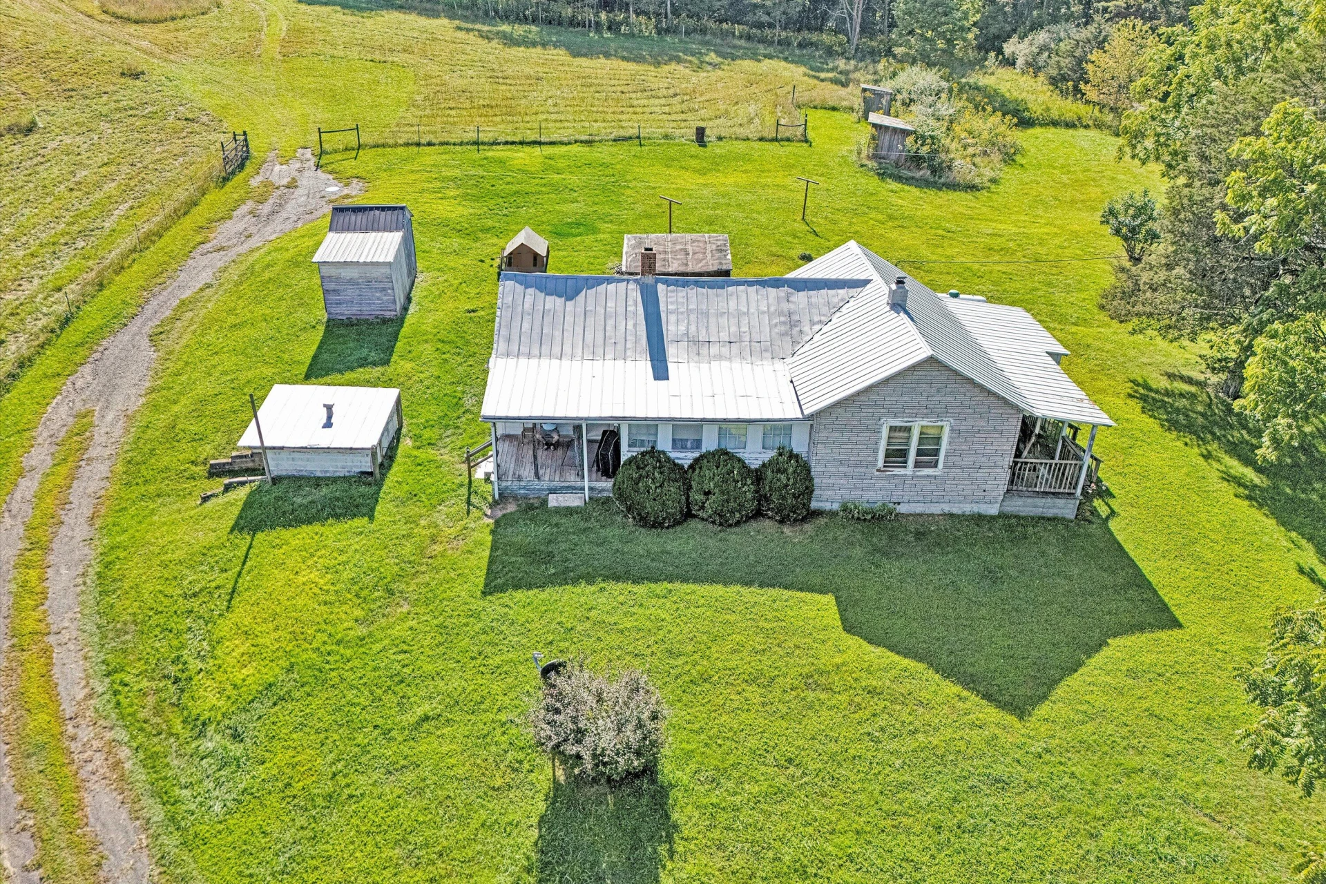2816 Johns Creek RD - Photo 55