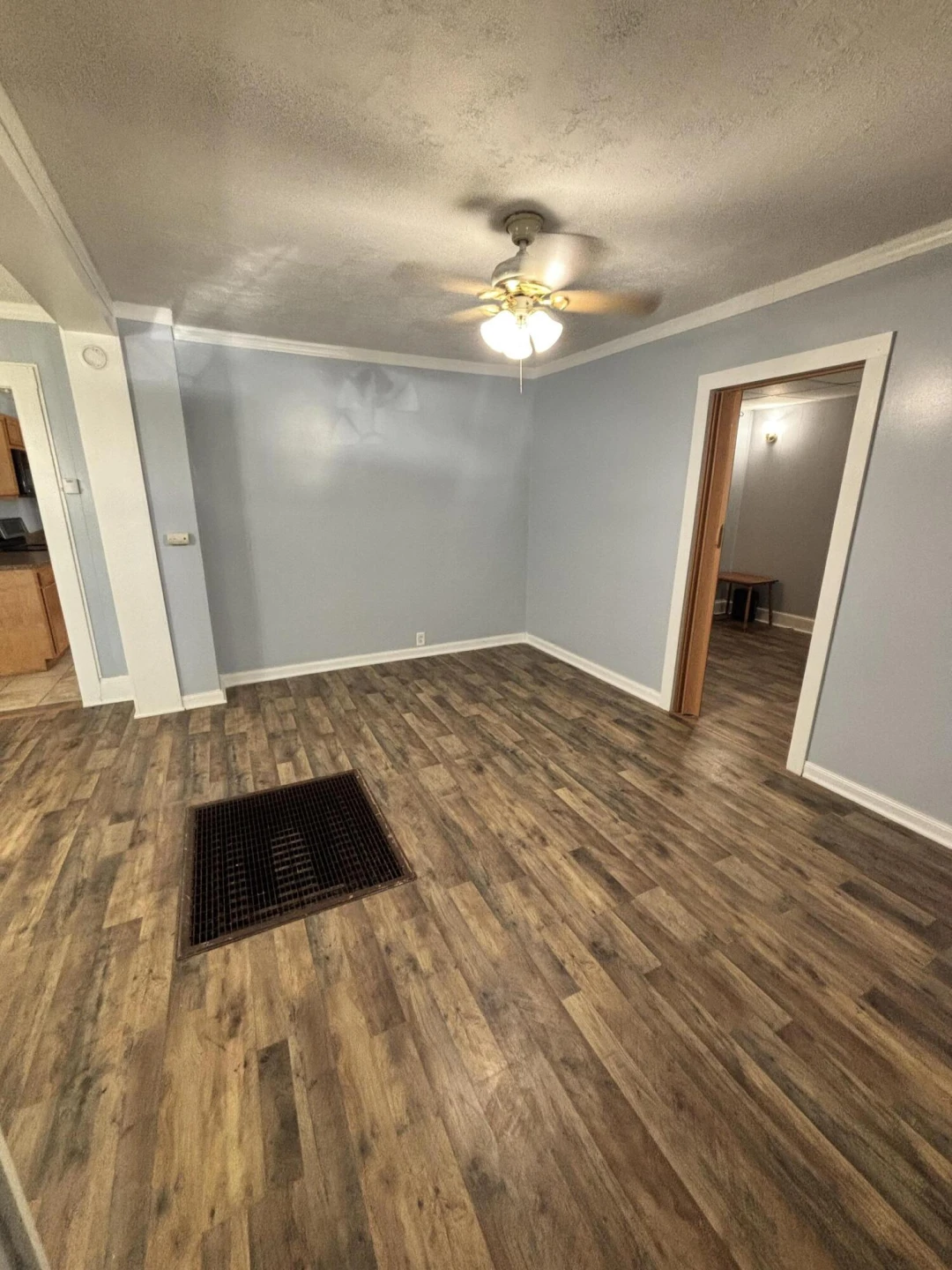 319 Hazel ST - Photo 5
