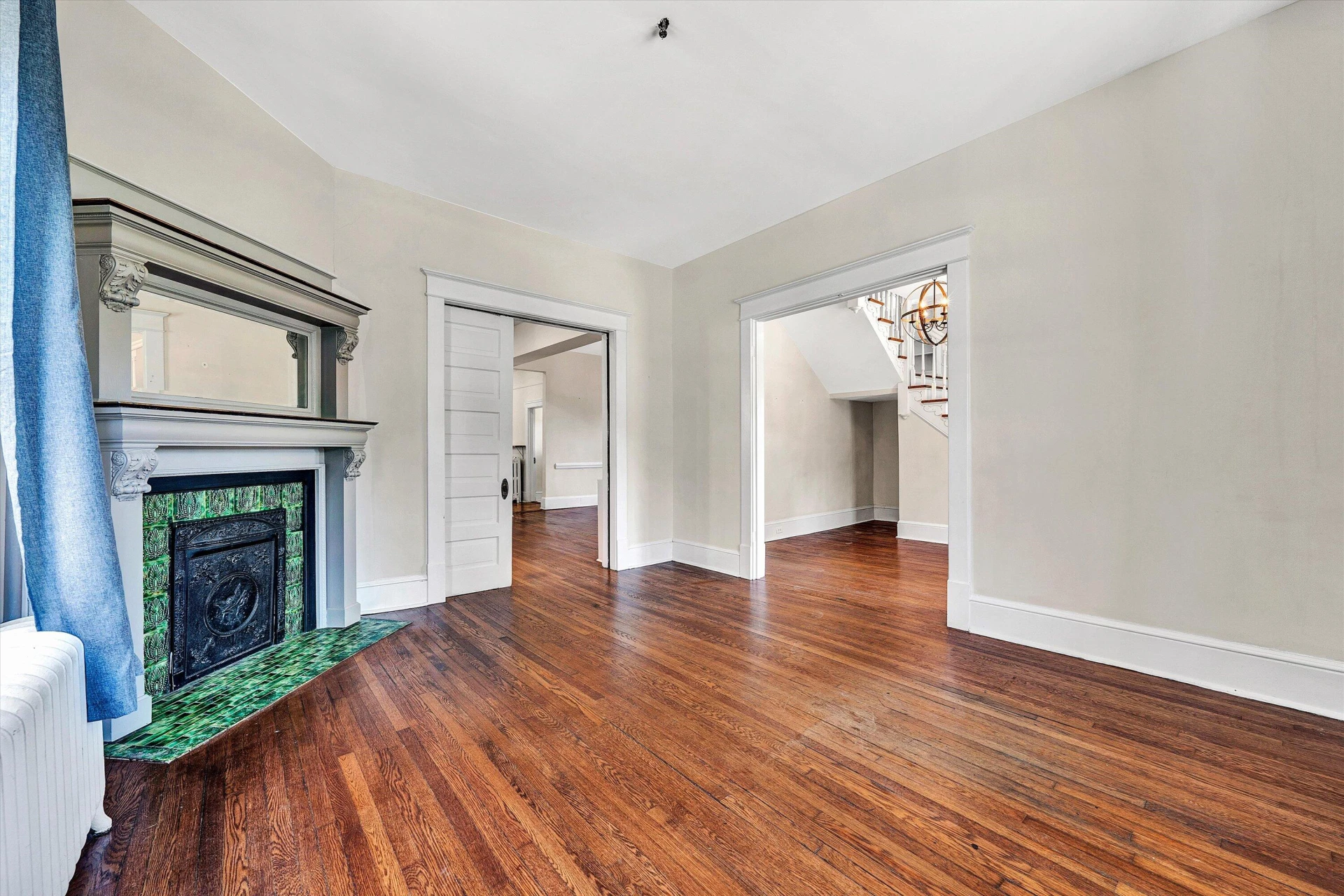 701 Marshall AVE - Photo 10