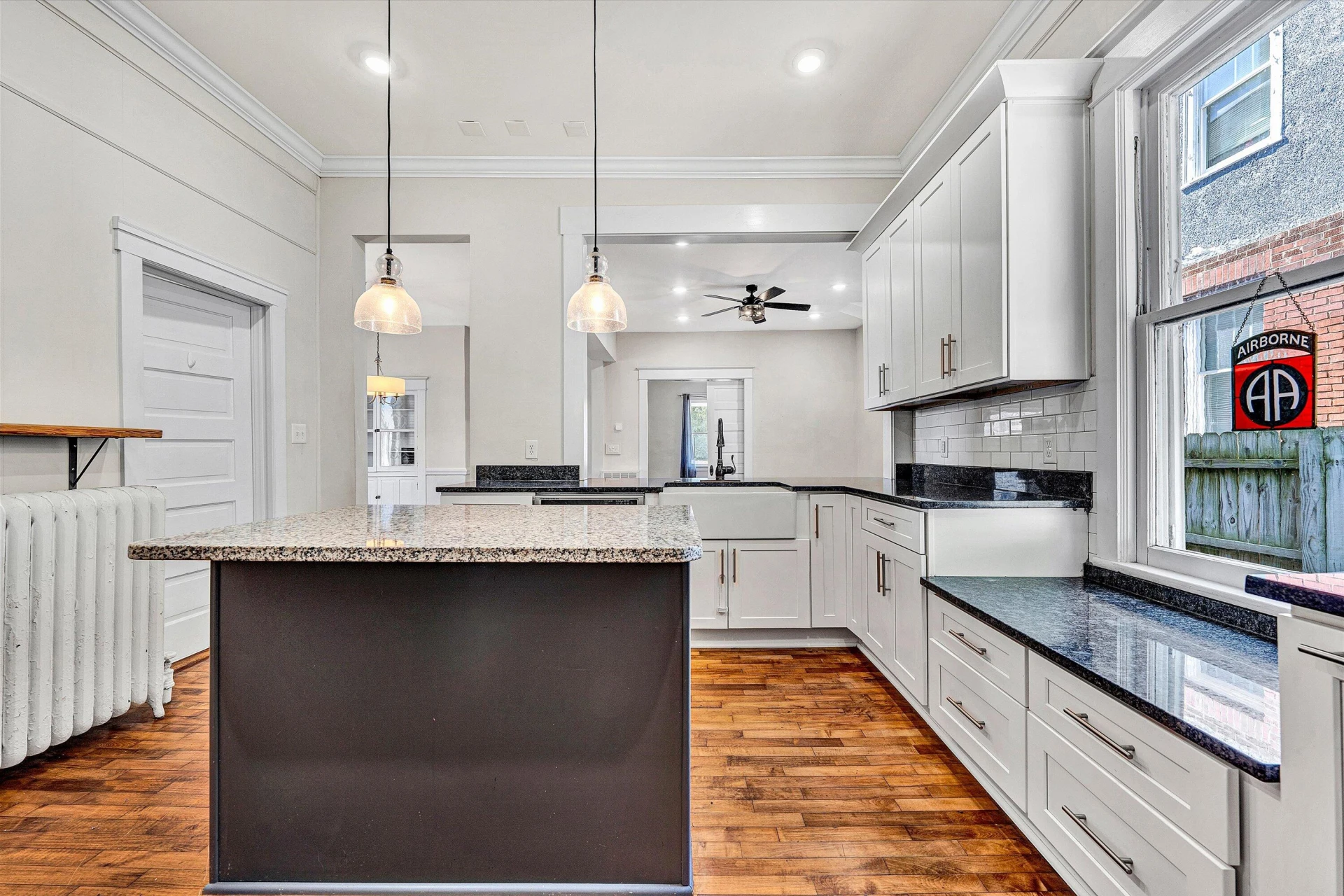 701 Marshall AVE - Photo 19